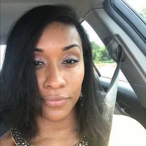 Meet your Posher, Marisa